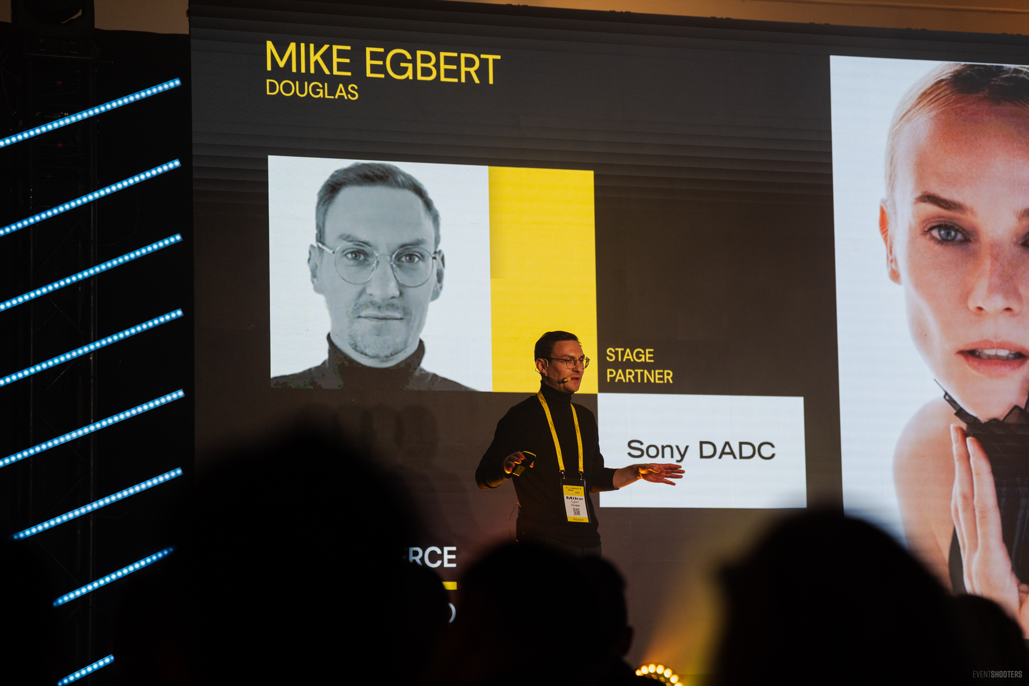 https://res.cloudinary.com/ecommerceberlin/image/upload/v1741358052/Website/PREMIUM%20SERVICES/ebe26_premium_services_keynote_stage/ZDJECIE%202.jpg